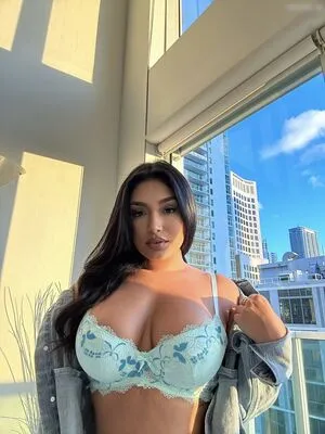 Itschynax OnlyFans Leaked Free Thumbnail Picture - #pa5bAGzmcw