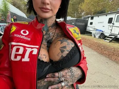 Itscocoblake OnlyFans Leaked Free Thumbnail Picture - #UdaLVL0edp