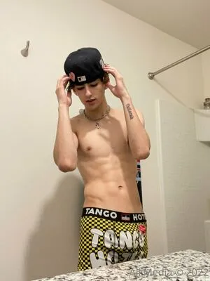 Itsdamiankk OnlyFans Leaked Free Thumbnail Picture - #YJpFLswSe8