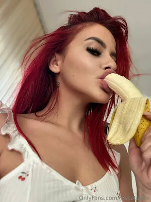Itsfoxyhoe OnlyFans Leaked Free Thumbnail Picture - #ZuMmoftMAN