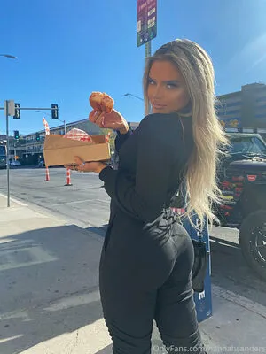 Itshannahsworldd OnlyFans Leaked Free Thumbnail Picture - #6HSklA4iiJ