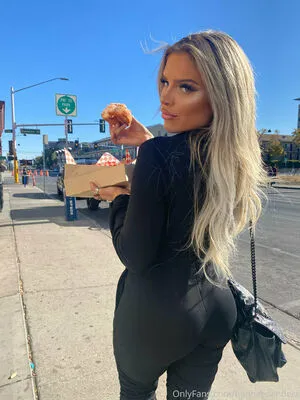 Itshannahsworldd OnlyFans Leaked Free Thumbnail Picture - #C2h1MDCg6O
