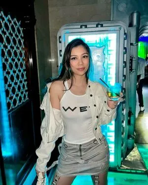 Itshellovee OnlyFans Leaked Free Thumbnail Picture - #M9HZJMyb73