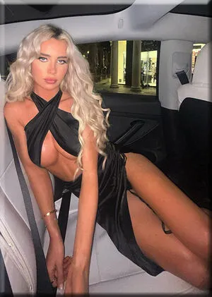 Itshellovee OnlyFans Leaked Free Thumbnail Picture - #unRyvTV6QX