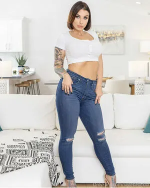 Itsivylebelle OnlyFans Leaked Free Thumbnail Picture - #2E2PQtmFTU