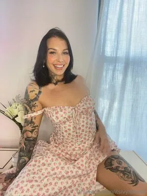 Itsivylebelle OnlyFans Leaked Free Thumbnail Picture - #Q4vvzbLPd1