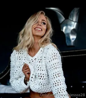 Itsjessss28 OnlyFans Leaked Free Thumbnail Picture - #4ENYoK6dv0