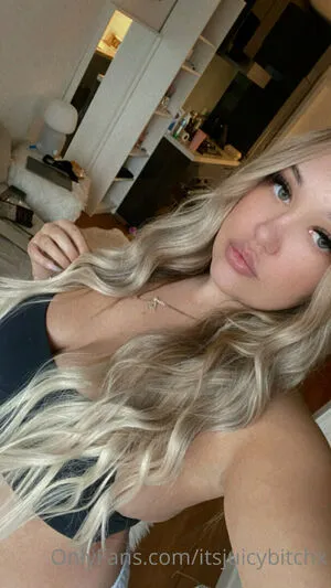 Itsjuicybitchx OnlyFans Leaked Free Thumbnail Picture - #LAWeU5FGlR