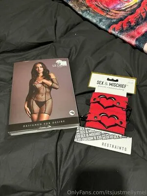 Itsjustmellymel OnlyFans Leaked Free Thumbnail Picture - #z7oc6Zrcpv