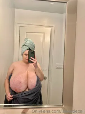 Itskaitiecali OnlyFans Leaked Free Thumbnail Picture - #p1uuctYj3s