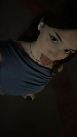 Itskarinatori OnlyFans Leaked Free Thumbnail Picture - #psUtmLqT8C