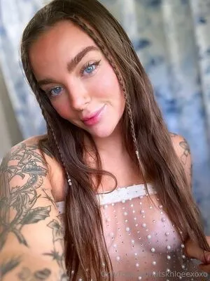 Itskhloeexoxo OnlyFans Leaked Free Thumbnail Picture - #gkzxj2RJwq