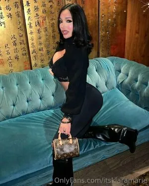 Itskiaramarie OnlyFans Leaked Free Thumbnail Picture - #53FOUMQjg4