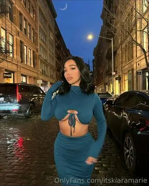 Itskiaramarie OnlyFans Leaked Free Thumbnail Picture - #7wxCGvrR9a