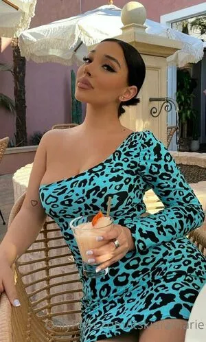 Itskiaramarie OnlyFans Leaked Free Thumbnail Picture - #M4hjjICGKy
