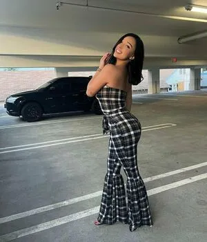 Itskiaramarie OnlyFans Leaked Free Thumbnail Picture - #Q860udyX8Q