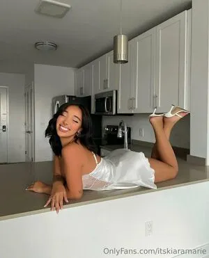 Itskiaramarie OnlyFans Leaked Free Thumbnail Picture - #VYXK1TCCZ5
