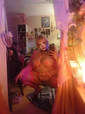 Itsklownkitten OnlyFans Leaked Free Thumbnail Picture - #bLXYYhsVky