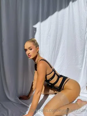 Itskyrakaty OnlyFans Leaked Free Thumbnail Picture - #6KK7H6JrOu