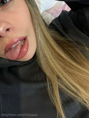 Itsleaaa OnlyFans Leaked Free Thumbnail Picture - #1KxfvZ18AB