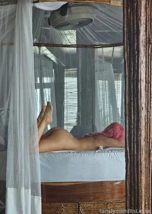 Itsleslie OnlyFans Leaked Free Thumbnail Picture - #7NNzryrvD5