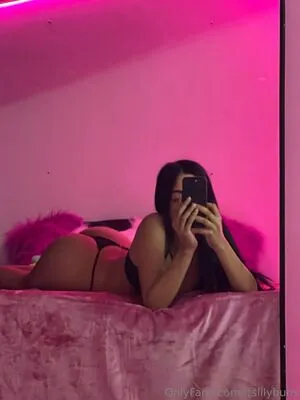 Itslilybuns OnlyFans Leaked Free Thumbnail Picture - #LiGFOAyQJ3