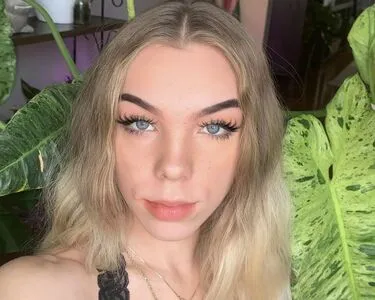 Itslovelyava OnlyFans Leaked Free Thumbnail Picture - #lWQCVuyfUv
