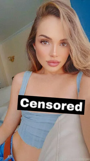 Itslucyxo OnlyFans Leaked Free Thumbnail Picture - #Z9FKEobs5y