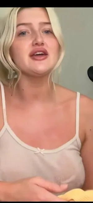 Itslunaaaaa OnlyFans Leaked Free Thumbnail Picture - #AEWPXVbetX