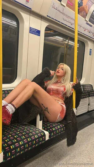 Itslunavip OnlyFans Leaked Free Thumbnail Picture - #vnJH52TDHp