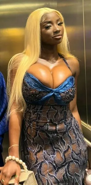 Itsmadlxxn OnlyFans Leaked Free Thumbnail Picture - #QvHvmexUAQ