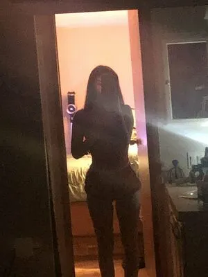 Itsmalic3 OnlyFans Leaked Free Thumbnail Picture - #0X0KkiJXrk