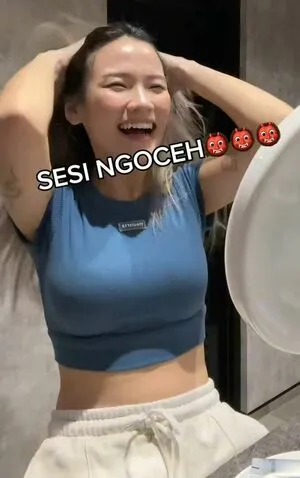 Itsmarbeell OnlyFans Leaked Free Thumbnail Picture - #QwFzDy0jeL