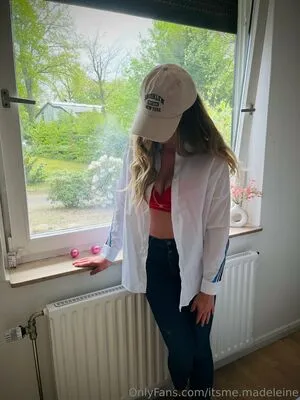 Itsme Madeleine OnlyFans Leaked Free Thumbnail Picture - #s37dtTpGbE