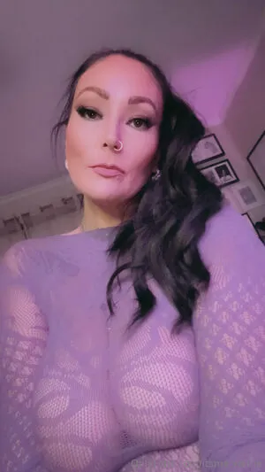 Itsme Valirie OnlyFans Leaked Free Thumbnail Picture - #0TBWScz4NB