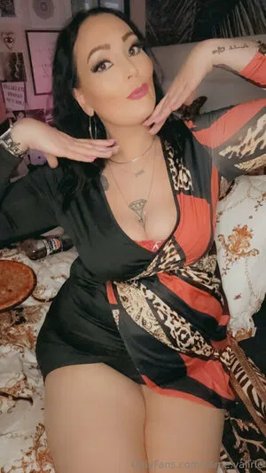 Itsme Valirie OnlyFans Leaked Free Thumbnail Picture - #CBvsaZcf0Z