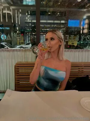 Itsmealexisrae OnlyFans Leaked Free Thumbnail Picture - #x5Jv3yj0X5