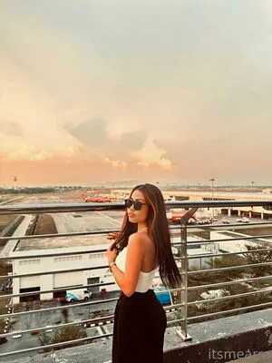 Itsmearra OnlyFans Leaked Free Thumbnail Picture - #VgkpDgCbN0