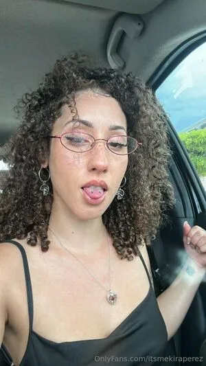 Itsmekiraperez OnlyFans Leaked Free Thumbnail Picture - #LJZghcAFAv