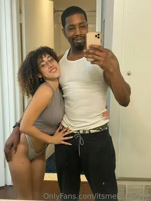 Itsmekiraperez OnlyFans Leaked Free Thumbnail Picture - #OOhumywOTz