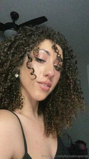 Itsmekiraperez OnlyFans Leaked Free Thumbnail Picture - #aWAmxXMAsk