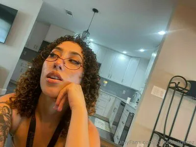 Itsmekiraperez OnlyFans Leaked Free Thumbnail Picture - #d01zT6HTDU