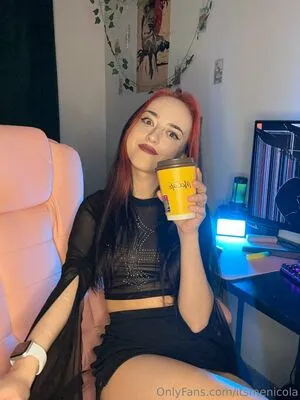 Itsmenicola OnlyFans Leaked Free Thumbnail Picture - #a0KxeFZQX4