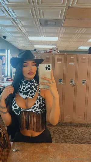 Itsmetrinity OnlyFans Leaked Free Thumbnail Picture - #YeSGZuivKA