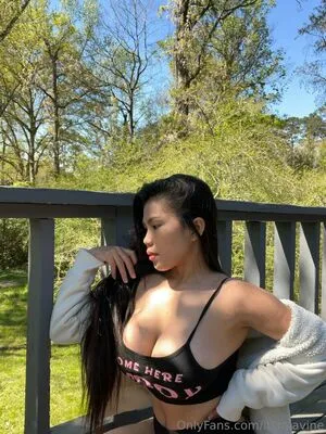 Itsmiavine OnlyFans Leaked Free Thumbnail Picture - #CIsXcDsSxw