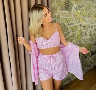 Itsmisabell OnlyFans Leaked Free Thumbnail Picture - #Mch2uEo9sa