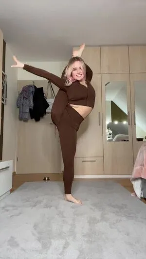 Itsmisabell OnlyFans Leaked Free Thumbnail Picture - #SfpvGqsxQt