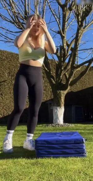 Itsmisabell OnlyFans Leaked Free Thumbnail Picture - #URnkhgoAbp