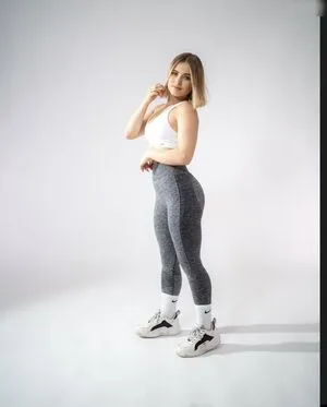 Itsmisabell OnlyFans Leaked Free Thumbnail Picture - #c4UchvCoTY