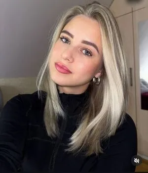 Itsmisabell OnlyFans Leaked Free Thumbnail Picture - #nyRdD89dTn